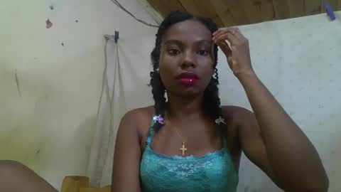 Snapshot of rosalinda933 chatting on 25, 5, 2026 Rosalinda online show from 25, 5, 2026