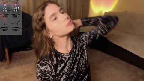 Snapshot of rosalvaulman chatting on 20, 4, 2026 Kylie online show from 20, 4, 2026