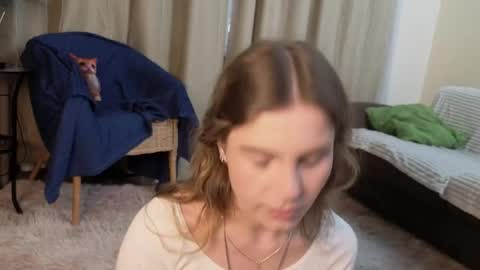 Snapshot of rosalvaulman chatting on 24, 4, 2026 Kylie online show from 24, 4, 2026