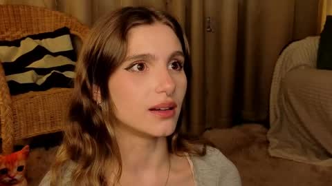 Snapshot of rosalvaulman chatting on 18, 5, 2026 Kylie online show from 18, 5, 2026