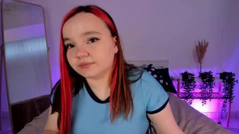 Snapshot of rose_luvv chatting on 16, 5, 2026 Rose LuvV follow me baby online show from 16, 5, 2026