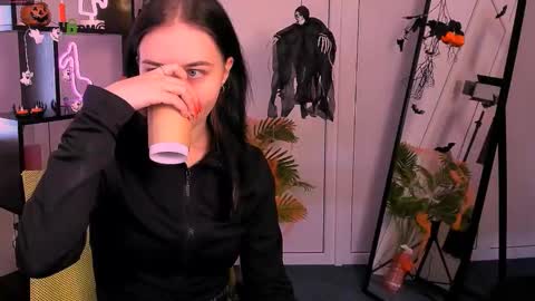 rose online show from 1, 11, 2025