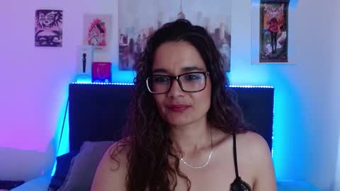 Rose  online show from 29, 11, 2025