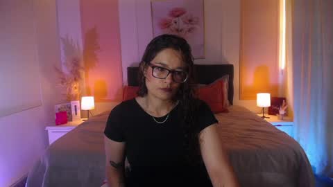 Snapshot of rose_thompson1 chatting on 14, 6, 2026 Rose online show from 14, 6, 2026