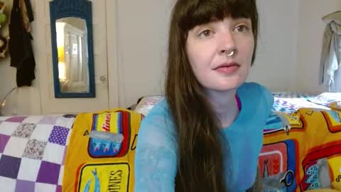 Rose Frostpond online show from 26, 5, 2026