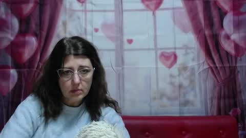 Snapshot of rosehille chatting on 5, 2, 2026 RoseHille online show from 5, 2, 2026