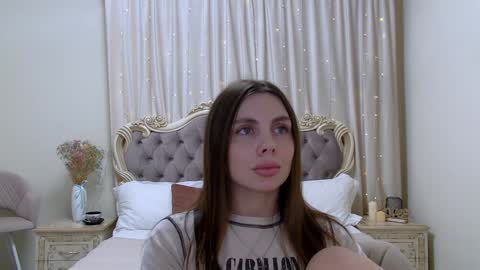 Rose Hubbard online show from 15, 1, 2025