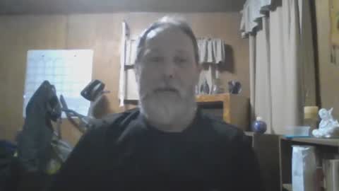 Snapshot of rosepanda chatting on 2, 1, 2025 Lost4gain online show from 2, 1, 2025