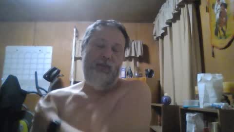 Snapshot of rosepanda chatting on 3, 3, 2025 Lost4gain online show from 3, 3, 2025