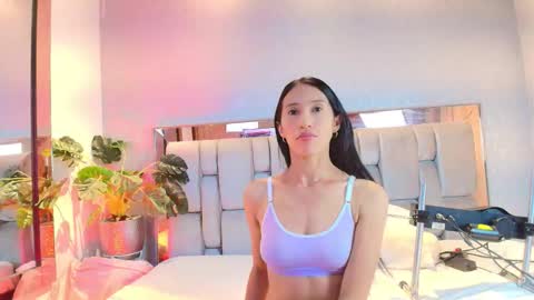 Snapshot of rosetemple chatting on 13, 2, 2026 Rose online show from 13, 2, 2026