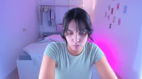 Snapshot of roshelle_xxx chatting on 9, 2, 2025 Roshelle online show from 9, 2, 2025