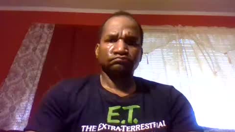 Snapshot of roshun69 chatting on 4, 3, 2026 Roshun Haynes online show from 4, 3, 2026