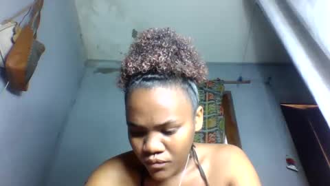 rosia22 online show from 2, 10, 2025