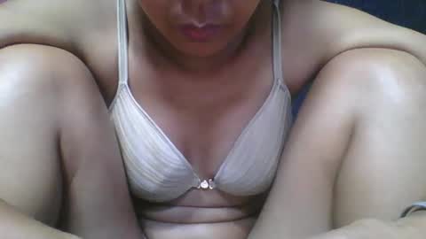 rosia685234 online show from 14, 3, 2026