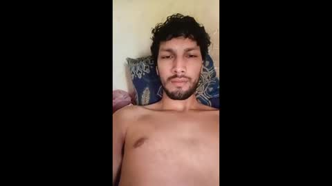 Snapshot of roskof69 chatting on 3, 10, 2025 Ribuu online show from 3, 10, 2025