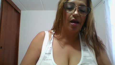 Snapshot of rossanalionheart chatting on 5, 1, 2025 Rossana online show from 5, 1, 2025
