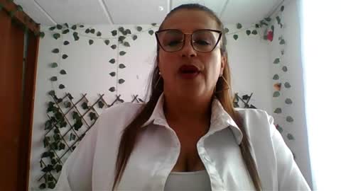 Snapshot of rossanalionheart chatting on 8, 10, 2025 Rossana online show from 8, 10, 2025