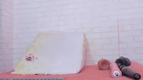 rosse_thompson11 online show from 28, 1, 2025