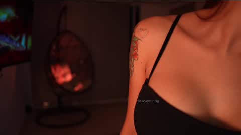 Rossey online show from 24, 2, 2025