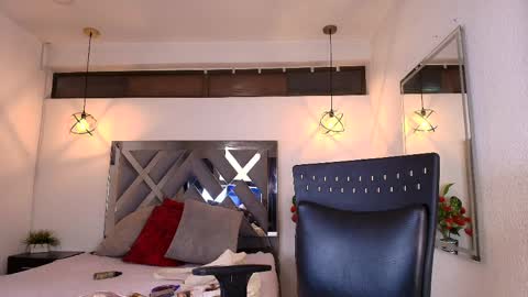 Ross online show from 7, 4, 2026