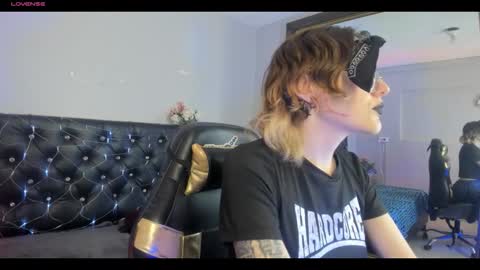 Snapshot of rossiegp chatting on 25, 3, 2026 Rossie hunt online show from 25, 3, 2026