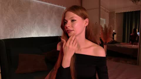 rosy_black_ online show from 24, 4, 2026