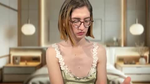 rousse507437 online show from 14, 12, 2025