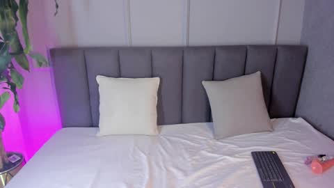 Rousse online show from 10, 2, 2026