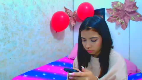 rousse_violet online show from 18, 2, 2025