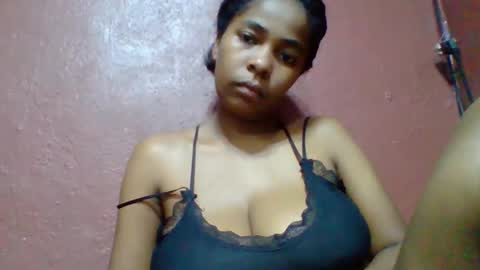 rovaelyah online show from 9, 5, 2026