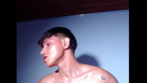 Snapshot of rowanboy23 chatting on 20, 6, 2026 rowanboy23 online show from 20, 6, 2026