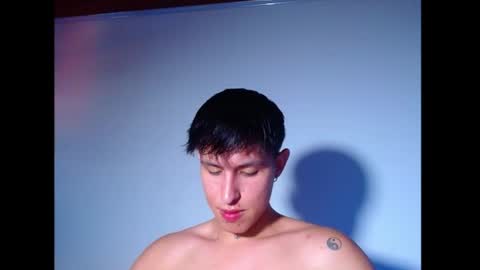 Snapshot of rowanboy23 chatting on 21, 6, 2026 rowanboy23 online show from 21, 6, 2026