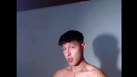 Snapshot of rowanboy23 chatting on 20, 7, 2026 rowanboy23 online show from 20, 7, 2026