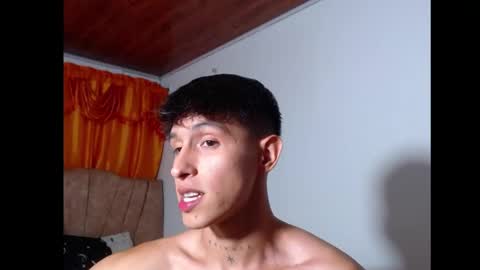 Snapshot of rowanboy23 chatting on 26, 7, 2026 rowanboy23 online show from 26, 7, 2026