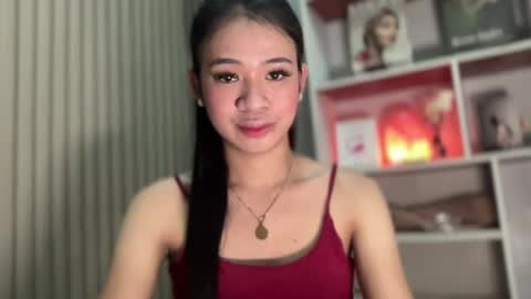 Snapshot of roweena_rodrigo69x chatting on 3, 8, 2026 roweena online show from 3, 8, 2026