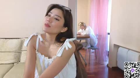 rowenacady online show from 3, 3, 2025