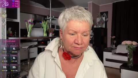 Roxana online show from 8, 3, 2025