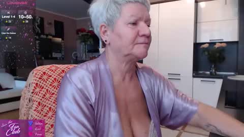 Roxana online show from 6, 10, 2025