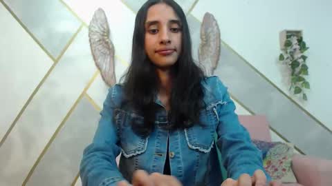   online show from 13, 10, 2025