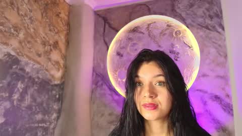 Snapshot of roxanaborns chatting on 9, 10, 2025 roxanaborns online show from 9, 10, 2025