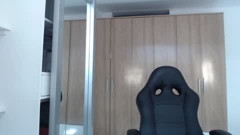 Roxana online show from 10, 1, 2025