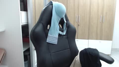 Roxana online show from 15, 2, 2025