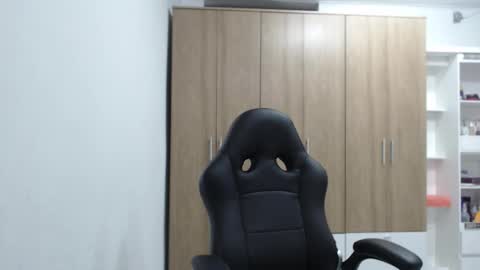 Roxana online show from 8, 3, 2026