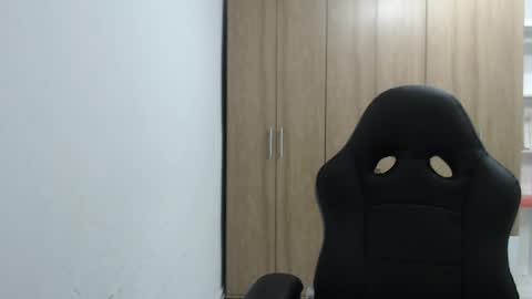 Roxana online show from 9, 4, 2026