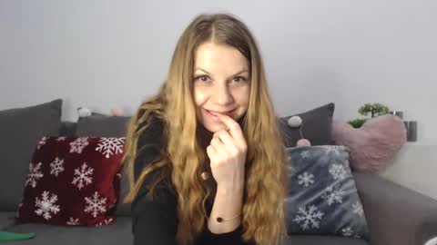 roxanneliss online show from 20, 1, 2025