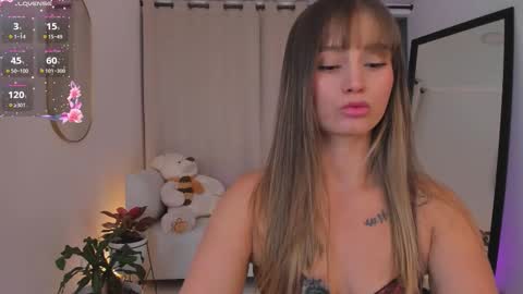  R O X I E  online show from 19, 11, 2025