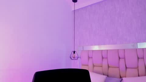 Roxie  online show from 5, 1, 2025