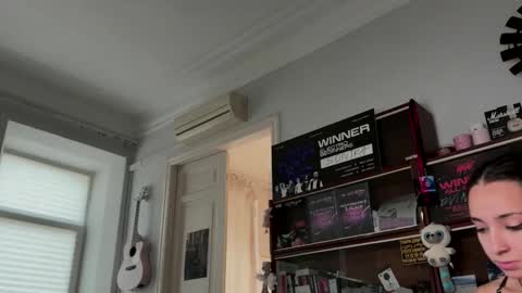 Roxie online show from 23, 11, 2025