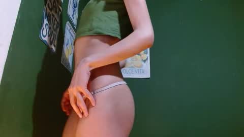 Snapshot of roxiehood chatting on 19, 2, 2026 Roxie online show from 19, 2, 2026