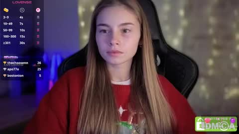 Snapshot of roxxxie_reid chatting on 20, 12, 2025 Roxieex ABBY online show from 20, 12, 2025